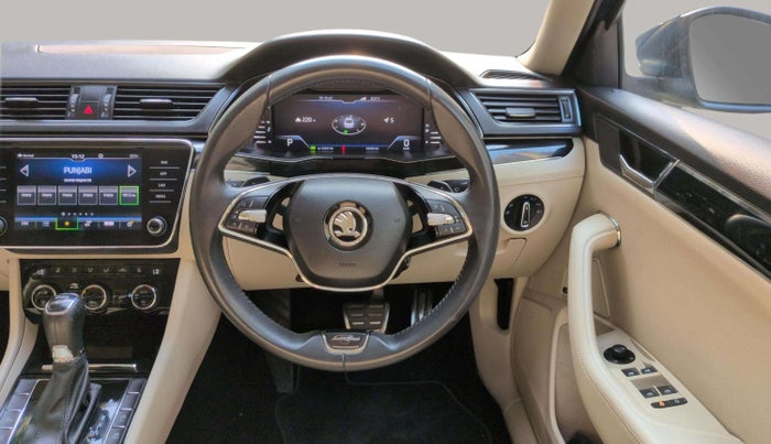 2021 Skoda Superb L&K 2.0 TSI AT, Petrol, Automatic, 33,492 km, Steering Wheel Close Up