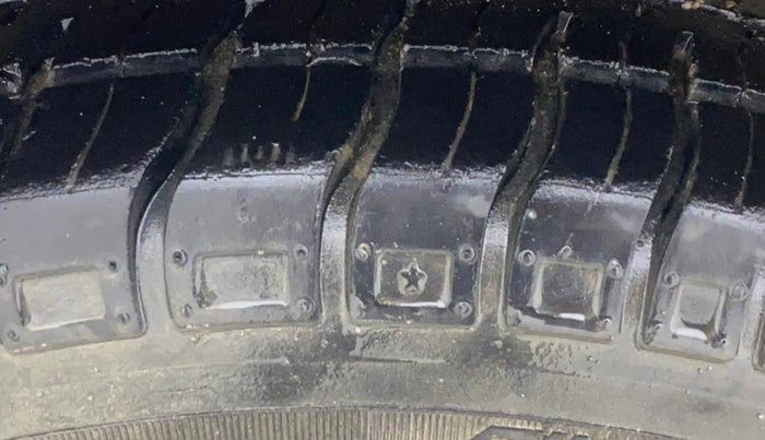 2017 Maruti Alto 800 LXI, Petrol, Manual, 70,340 km, Right Rear Tyre Tread