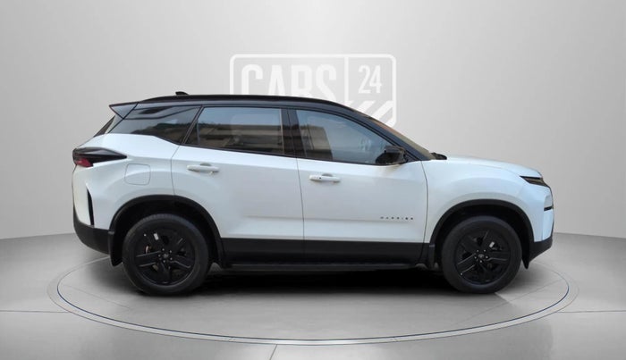 2024 Tata Harrier FEARLESS PLUS DUAL TONE AT, Diesel, Automatic, 19,734 km, Right Side View