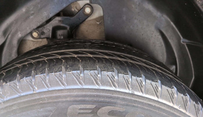 2024 Tata Harrier FEARLESS PLUS DUAL TONE AT, Diesel, Automatic, 19,734 km, Left Front Tyre Tread