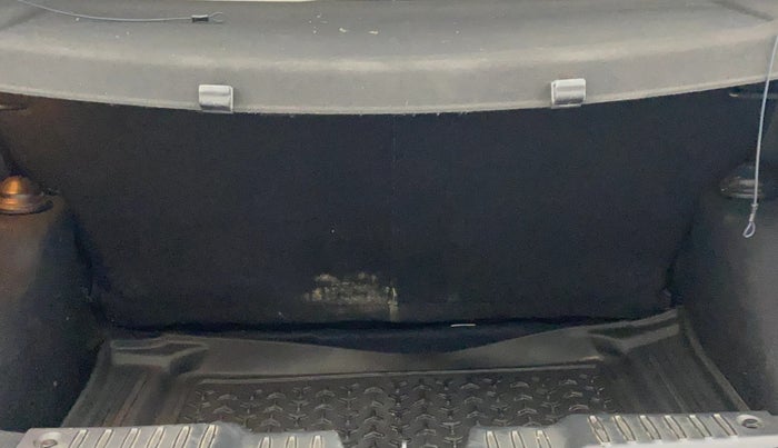 2021 Tata ALTROZ XZ PETROL, Petrol, Manual, 22,585 km, Boot Inside