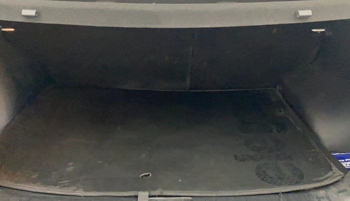 2020 Hyundai Creta SX 1.5 PETROL, Petrol, Manual, 53,815 km, Boot Inside