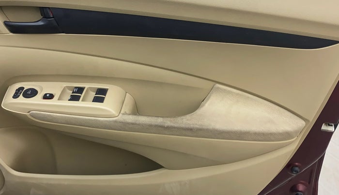 2012 Honda City 1.5L I-VTEC E MT, Petrol, Manual, 1,07,320 km, Driver Side Door Panels Control