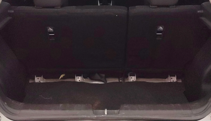 2018 Maruti Baleno ALPHA DIESEL 1.3, Diesel, Manual, 90,486 km, Boot Inside