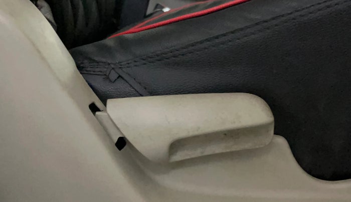 2017 Maruti Celerio VXI, Petrol, Manual, 42,645 km, Driver Side Adjustment Panel