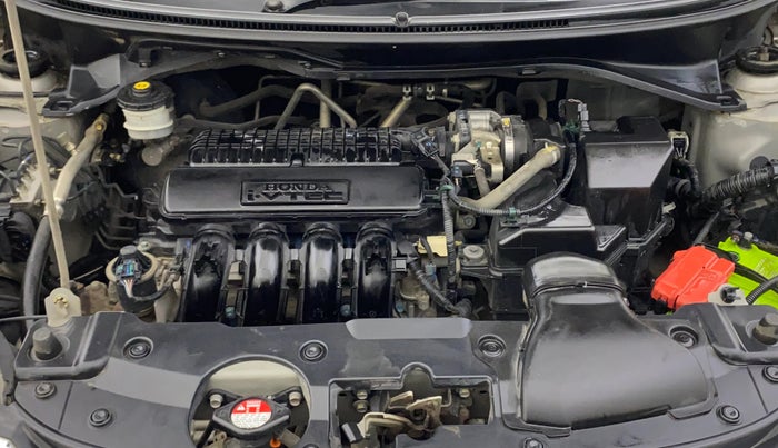 2017 Honda BR-V 1.5L I-VTEC V, Petrol, Manual, 75,974 km, Engine View