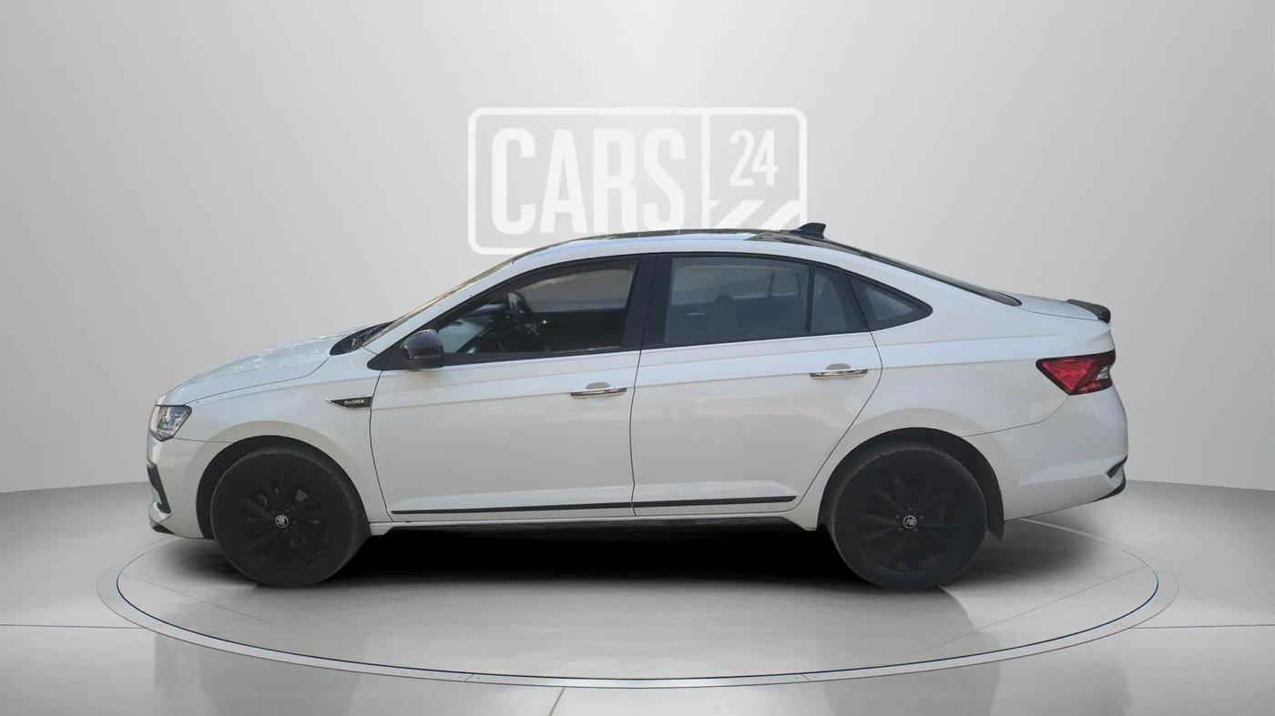 2024 Skoda SLAVIA AMBITION 1.0L TSI MT, Petrol, Manual, 18,401 km, Left Side