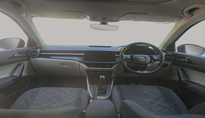 2024 Skoda SLAVIA AMBITION 1.0L TSI MT, Petrol, Manual, 18,401 km, Dashboard