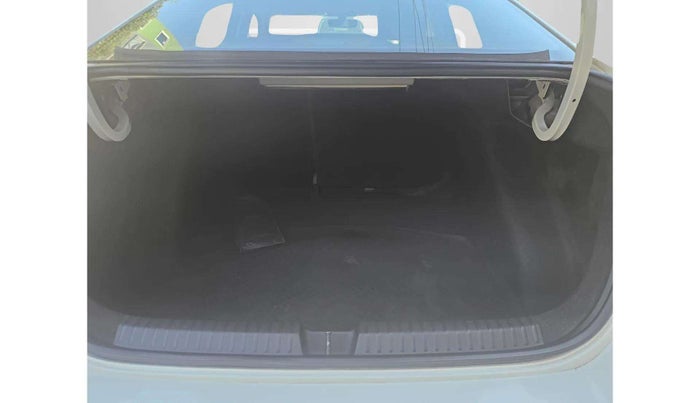 2024 Skoda SLAVIA AMBITION 1.0L TSI MT, Petrol, Manual, 18,401 km, Boot Inside