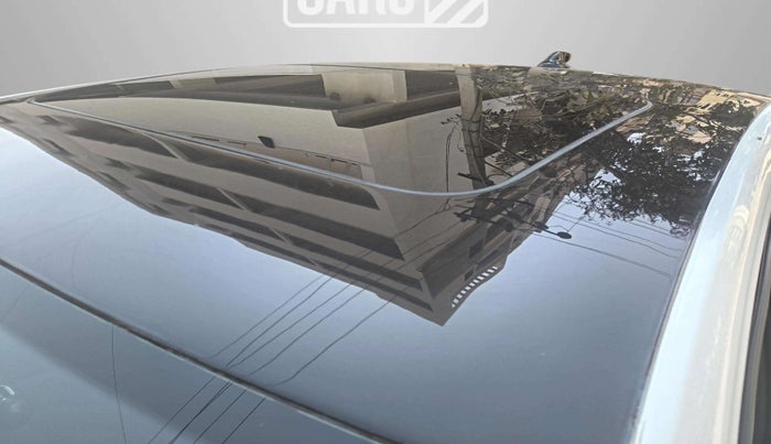 2024 Skoda SLAVIA AMBITION 1.0L TSI MT, Petrol, Manual, 18,401 km, Roof