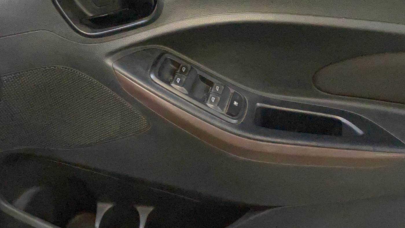 2021 Ford FREESTYLE TITANIUM PLUS 1.5 DIESEL, Diesel, Manual, 85,934 km, Driver Side Door Panels Control