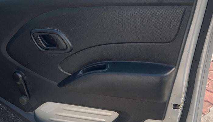2019 Datsun Redi Go A, Petrol, Manual, 28,095 km, Driver Side Door Panels Control