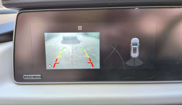 2022 Mahindra XUV700 AX 5 P MT 7 STR, Petrol, Manual, 41,024 km, Parking Camera