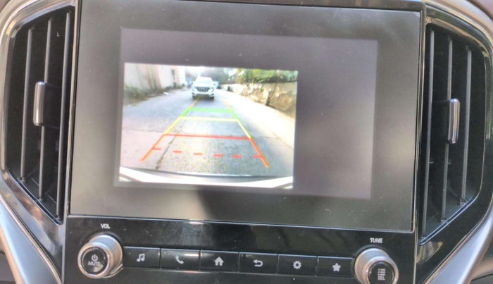 2024 Mahindra SCORPIO-N Z8 L PETROL AT 7 STR, Petrol, Automatic, 5,142 km, Parking Camera