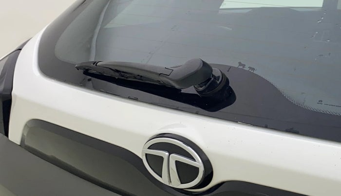 2022 Tata NEXON XZA PLUS SUNROOF PETROL, Petrol, Automatic, 35,118 km, Rear Wiper