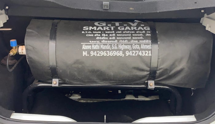 2023 Tata PUNCH ADVENTURE MT, CNG, Manual, 80,449 km, Boot Inside