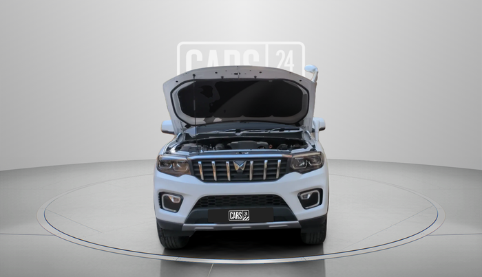 2022 Maruti XL6 ALPHA AT, Petrol, Automatic, 26,398 km, Open Bonet