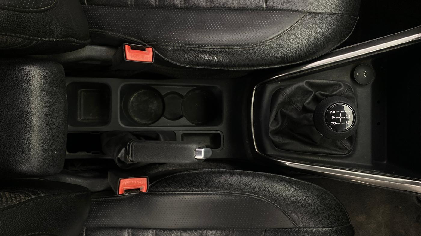 2019 Ford Ecosport TITANIUM 1.5L PETROL, Petrol, Manual, 69,590 km, Gear Lever