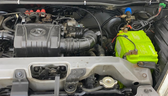 2014 Hyundai Eon ERA +, CNG, Manual, 1,13,374 km, Engine View - Left