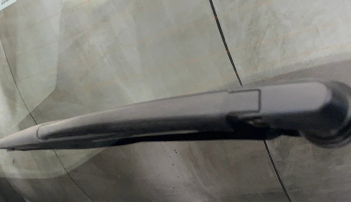 2021 Tata Harrier XZA 2.0L, Diesel, Automatic, 70,593 km, Rear Wiper