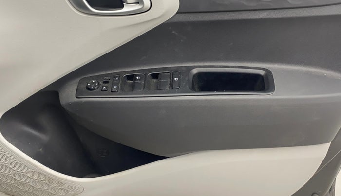 2023 Hyundai GRAND I10 NIOS SPORTZ 1.2 KAPPA VTVT, Petrol, Manual, 39,373 km, Driver Side Door Panels Control