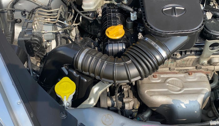 2018 Tata Tiago XZ PETROL, Petrol, Manual, 51,520 km, Engine View - Right