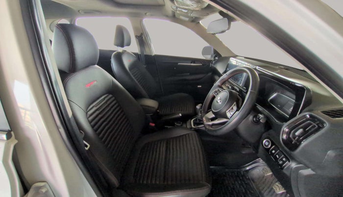 2020 KIA SONET GTX PLUS 1.5, Diesel, Manual, 34,389 km, Right Side Front Door Cabin