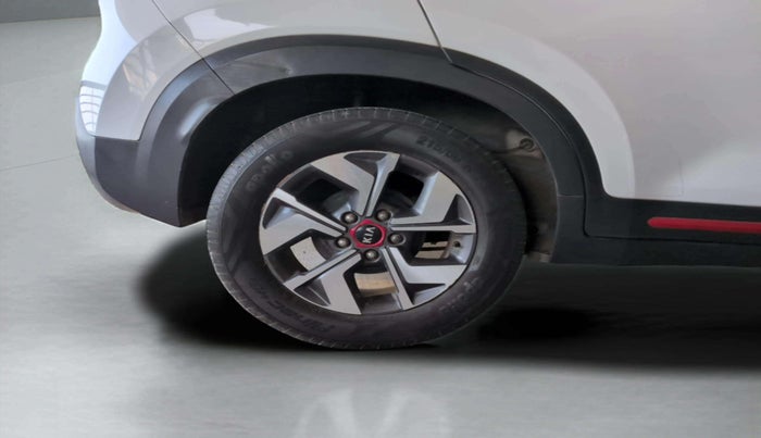 2020 KIA SONET GTX PLUS 1.5, Diesel, Manual, 34,389 km, Right Rear Wheel