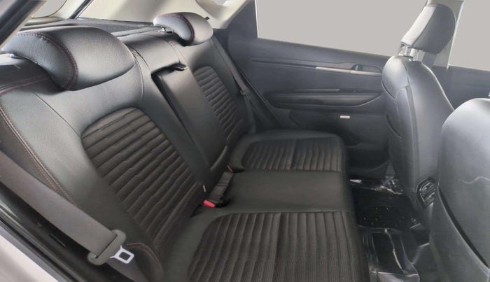 2020 KIA SONET GTX PLUS 1.5, Diesel, Manual, 34,389 km, Right Side Rear Door Cabin