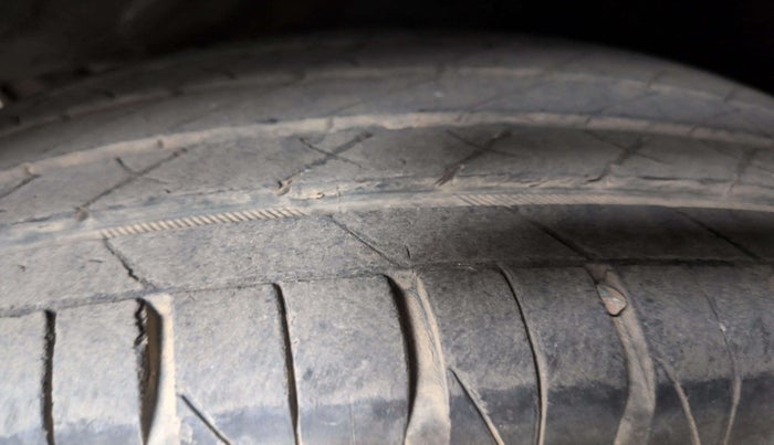 2020 KIA SONET GTX PLUS 1.5, Diesel, Manual, 34,389 km, Left Rear Tyre Tread