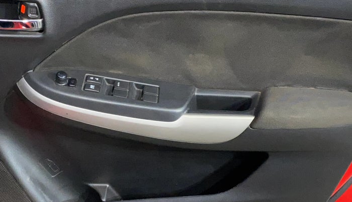 2017 Maruti Baleno ZETA PETROL 1.2, Petrol, Manual, 66,316 km, Driver Side Door Panels Control