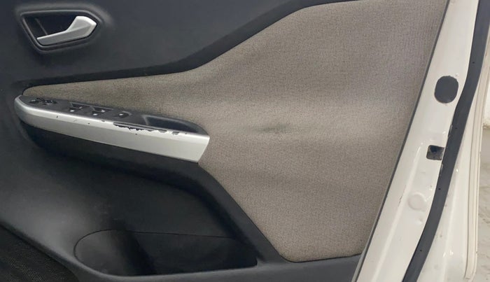 2021 Nissan MAGNITE XL TURBO, Petrol, Manual, 71,037 km, Driver Side Door Panels Control