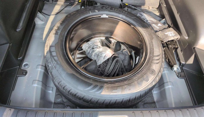 2022 Hyundai Tucson SIGNATURE 2.0 AT PETROL, Petrol, Automatic, 17,916 km, Spare Tyre