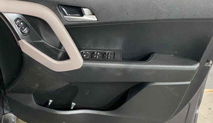 2018 Hyundai Creta SX PLUS 1.6 PETROL, Petrol, Manual, 98,265 km, Driver Side Door Panels Control