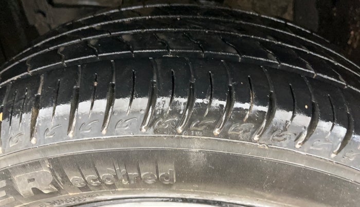 2021 Toyota URBAN CRUISER HIGH GRADE MT, Petrol, Manual, 66,071 km, Left Front Tyre Tread