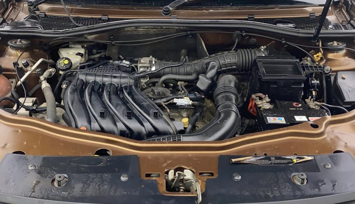2018 Renault Duster RXE PETROL, Petrol, Manual, 77,522 km, Engine View