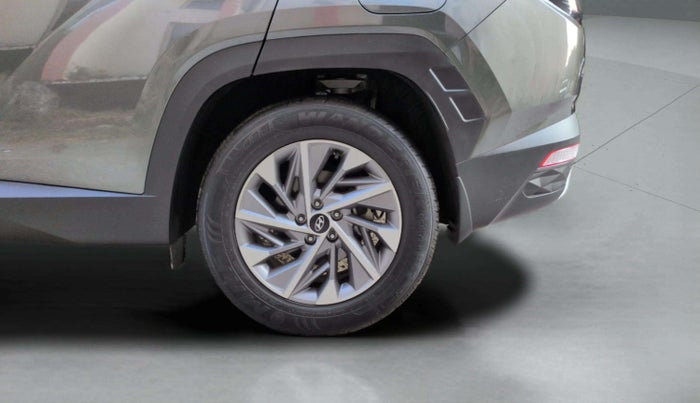 2024 Hyundai Tucson PLATINUM 2.0 AT PETROL, Petrol, Automatic, 14,376 km, Left Rear Wheel