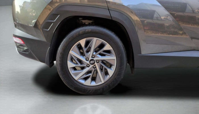 2024 Hyundai Tucson PLATINUM 2.0 AT PETROL, Petrol, Automatic, 14,376 km, Right Rear Wheel