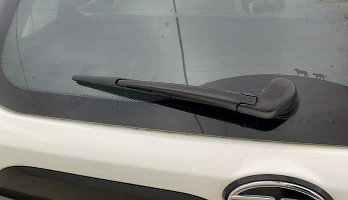 2020 Tata NEXON XZA PLUS (O) PETROL DUAL TONE, Petrol, Automatic, 60,456 km, Rear Wiper