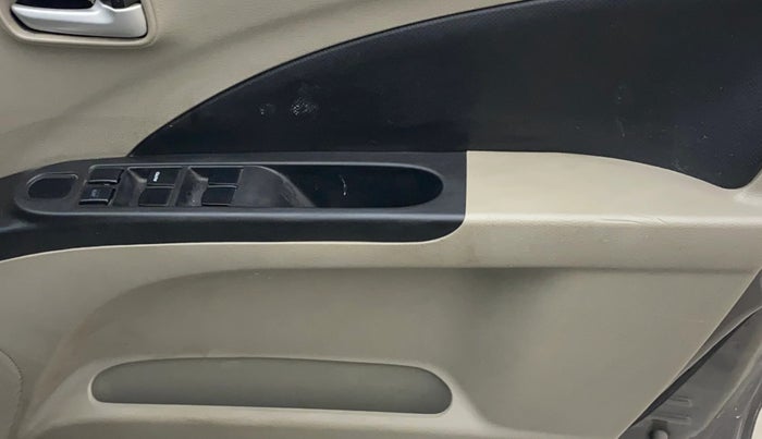 2015 Maruti Celerio VXI AMT, Petrol, Automatic, 56,228 km, Driver Side Door Panels Control