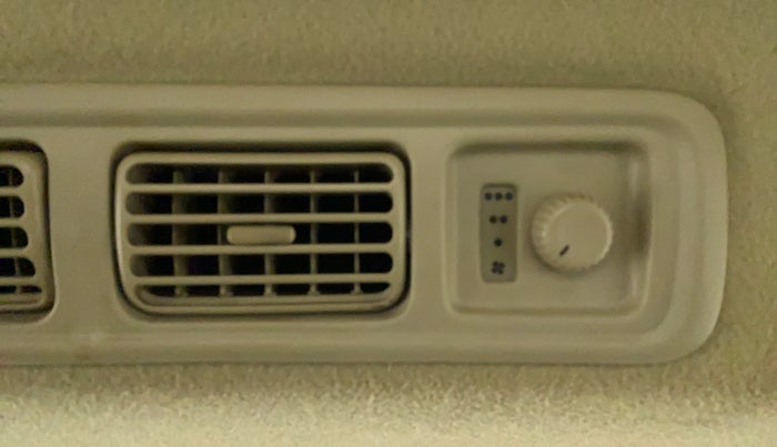 2015 Maruti Ertiga VXI CNG, CNG, Manual, 67,230 km, Rear AC Temperature Control