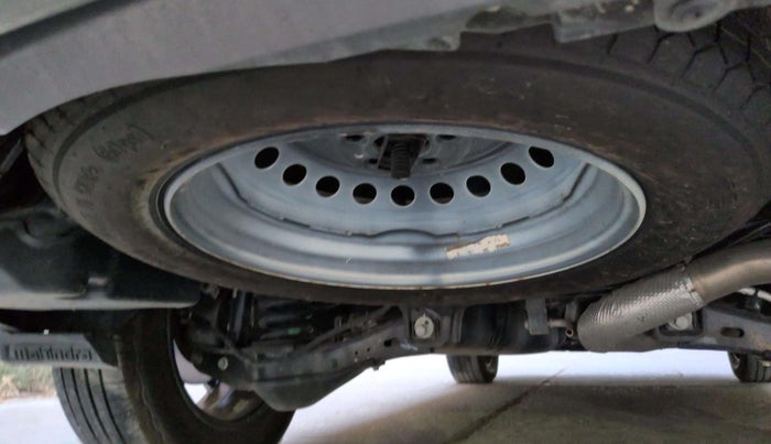 2024 Mahindra XUV700 AX 7 LUXURY D AT 7 STR, Diesel, Automatic, 20,913 km, Spare Tyre