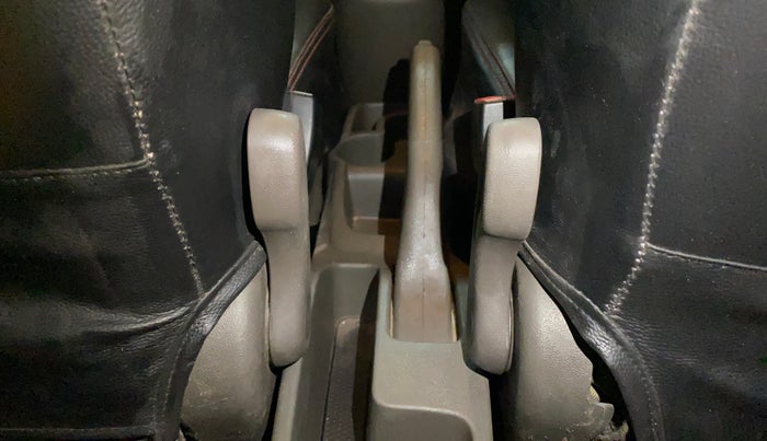 2016 Hyundai i10 MAGNA 1.1, Petrol, Manual, 58,512 km, Driver Side Adjustment Panel