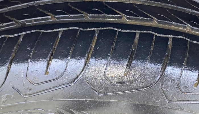 2014 Honda City 1.5L I-VTEC SV, Petrol, Manual, 63,243 km, Left Front Tyre Tread