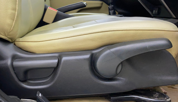 2014 Honda City 1.5L I-VTEC SV, Petrol, Manual, 63,243 km, Driver Side Adjustment Panel