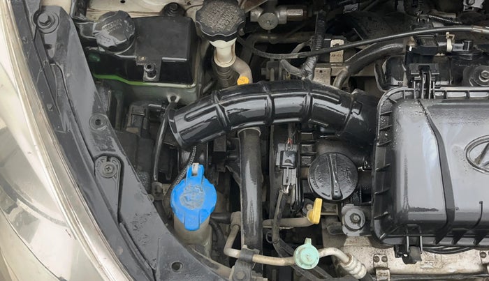 2015 Hyundai i10 SPORTZ 1.1, Petrol, Manual, 37,919 km, Engine View - Right