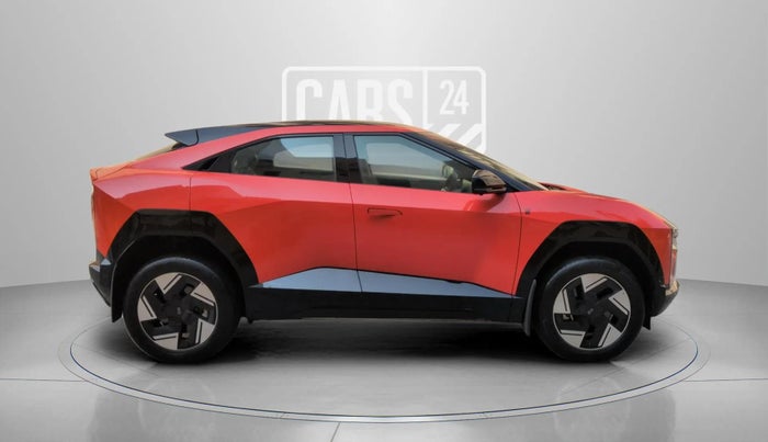 2025 Mahindra BE 6e Pack Three, Electric, Automatic, 3,651 km, Right Side View