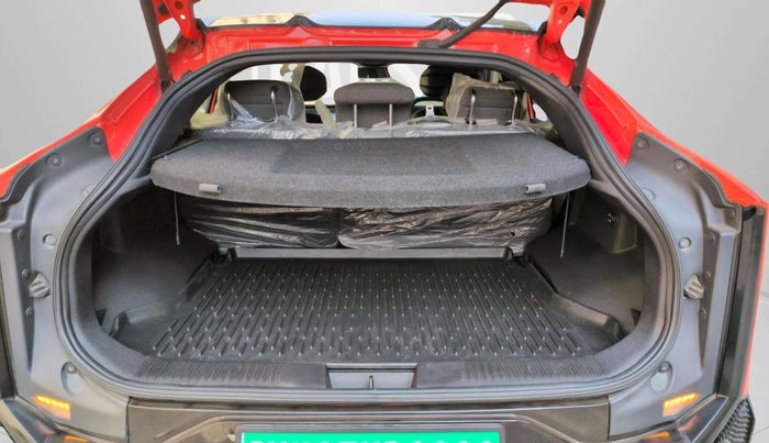 2025 Mahindra BE 6e Pack Three, Electric, Automatic, 3,651 km, Boot Inside