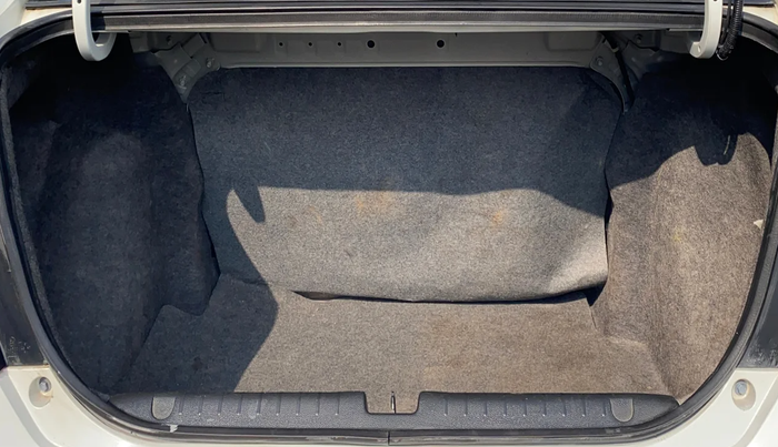 2024 Honda Amaze 1.2L I-VTEC VX, Petrol, Manual, 19,948 km, Boot Inside