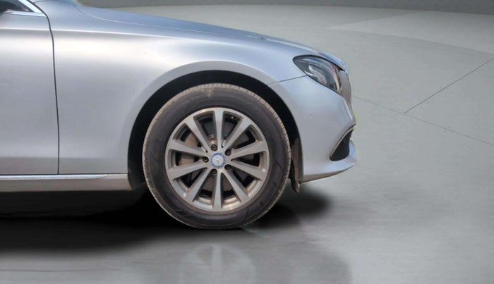 2017 Mercedes Benz E Class E 350D, Diesel, Automatic, 1,13,007 km, Right Front Wheel